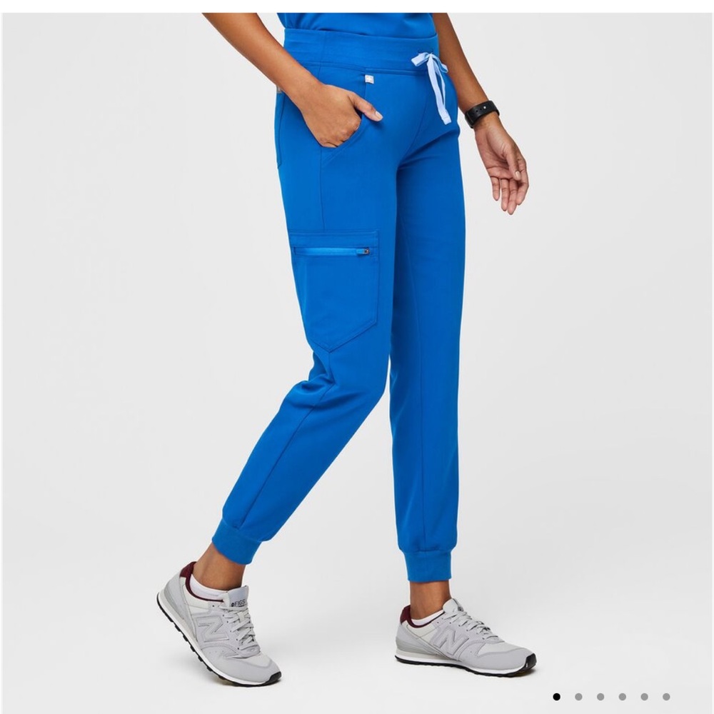 Set of 2 Figs Zamora joggers size XXS Royal Blue